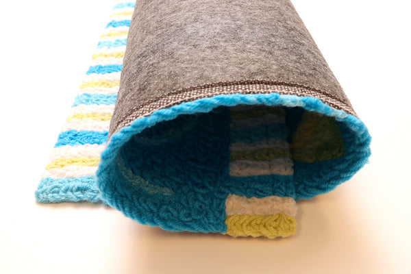 Jellybean Blue Turtle & Swirls 20"x30" Washable Accent Rug